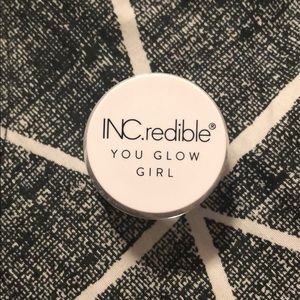 INC.redible You Glow Girl Iridescent Jelly